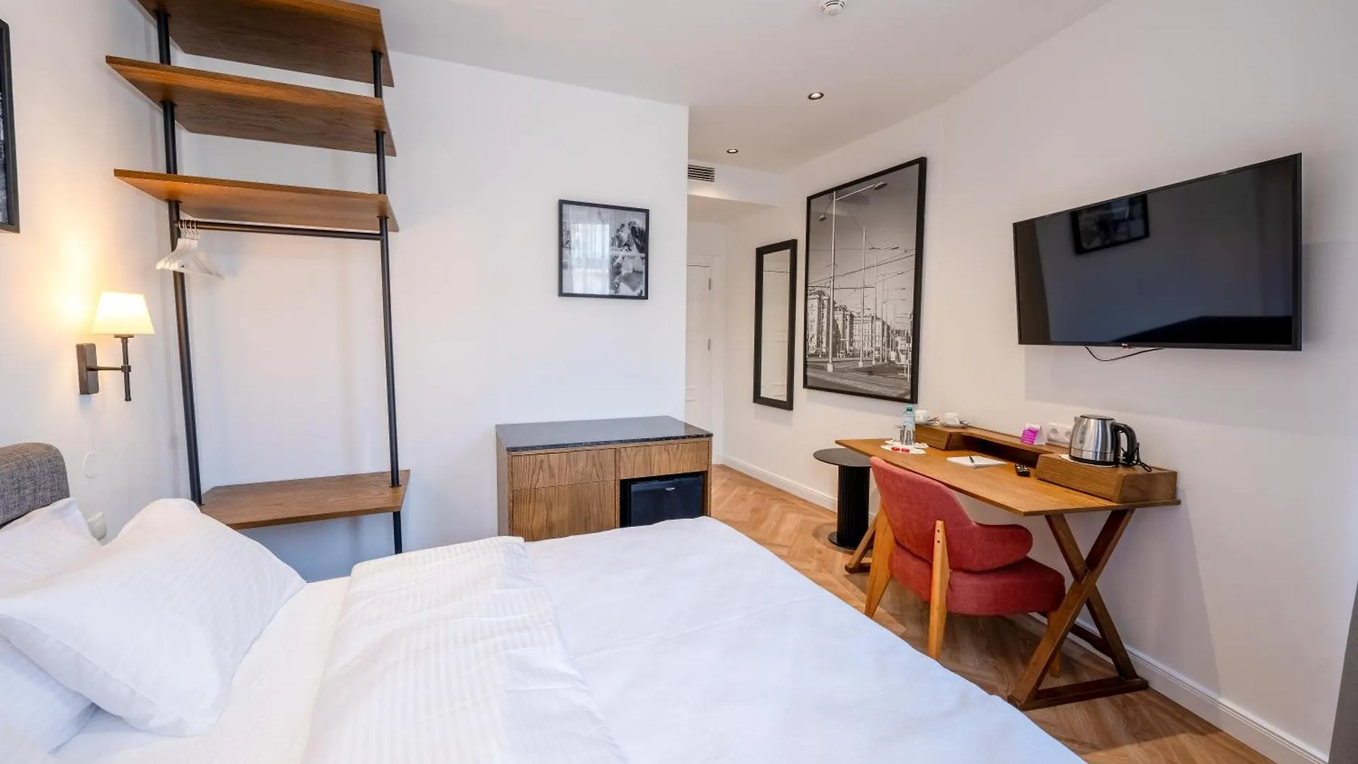Vienna Lights Apartments - Domenig By Kent Apart Otel